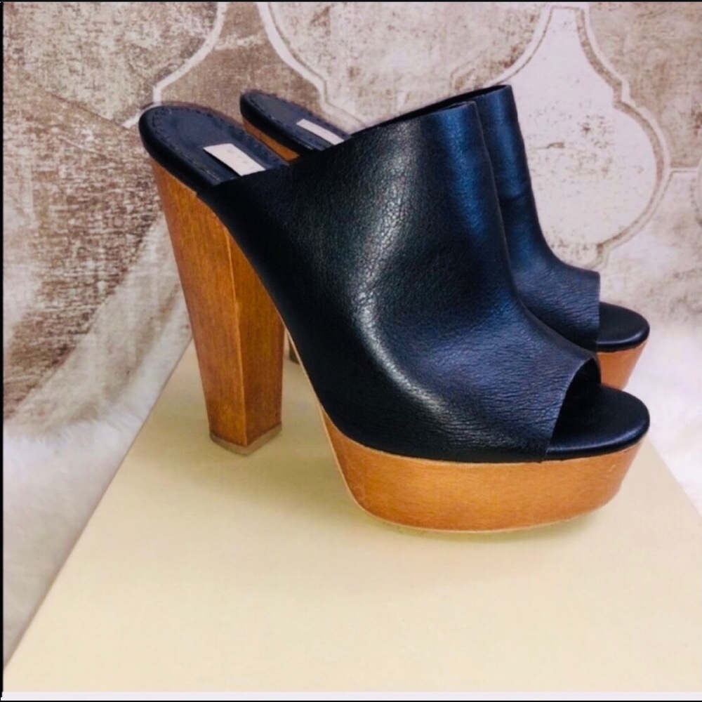🔥FLASH SALE DROP! ⬇️ STELLA MCCARTHY Mule